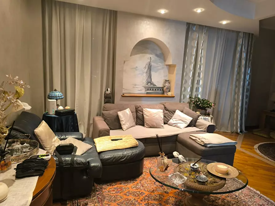 Immagine 2 di Appartamento in vendita  a Torino