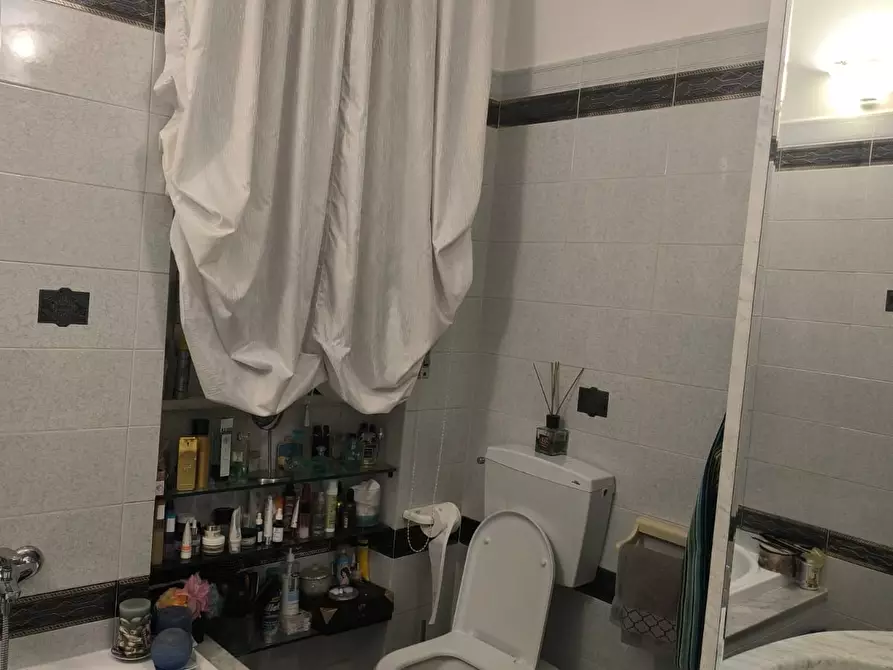 Immagine 4 di Appartamento in vendita  a Torino