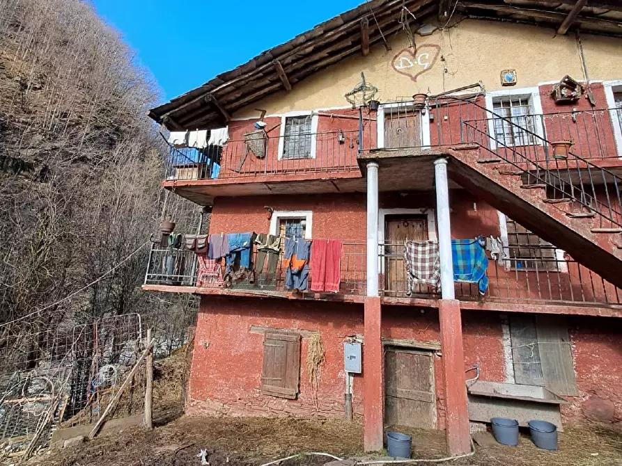 Immagine 1 di Appartamento in vendita  a Perrero
