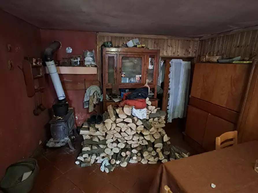 Immagine 10 di Appartamento in vendita  a Perrero
