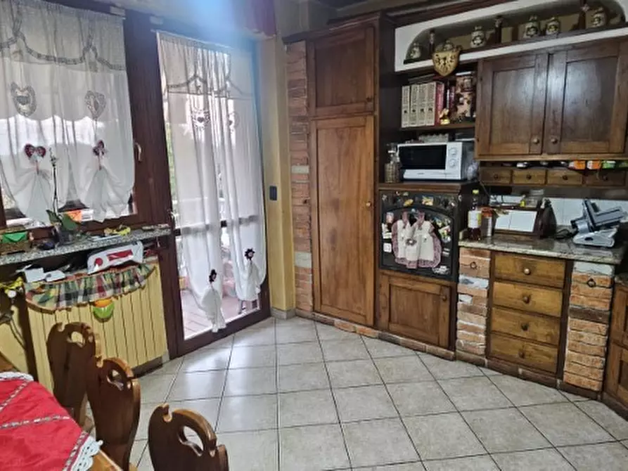 Immagine 2 di Appartamento in vendita  a Caselle Torinese