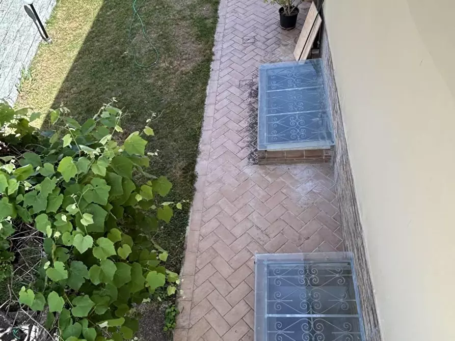 Immagine 30 di Villetta a schiera in vendita  a Viareggio