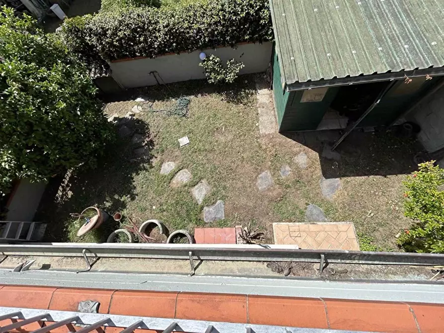 Immagine 29 di Villetta a schiera in vendita  a Viareggio