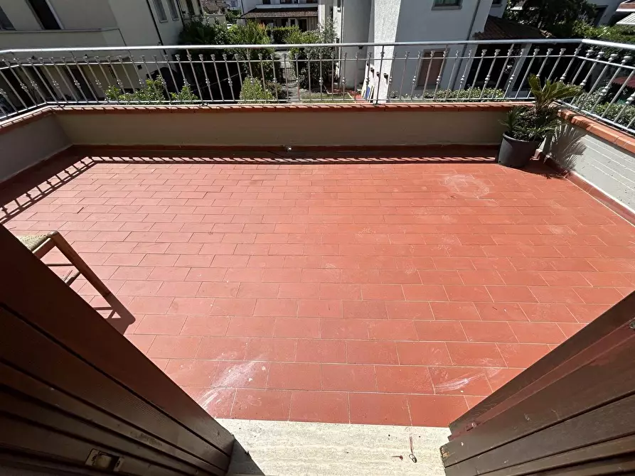 Immagine 26 di Villetta a schiera in vendita  a Viareggio