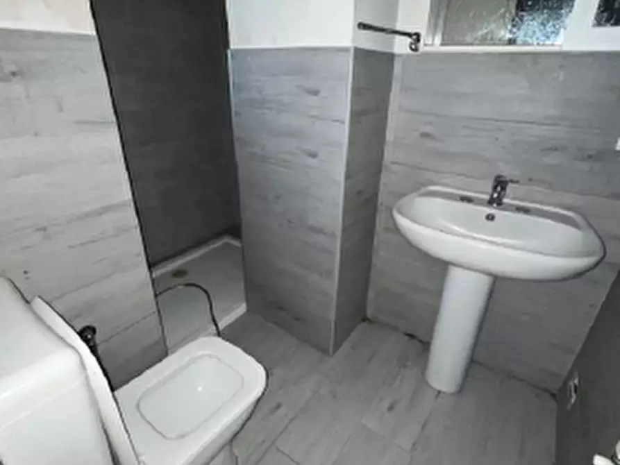 Immagine 10 di Palazzo in vendita  a Torre Canavese