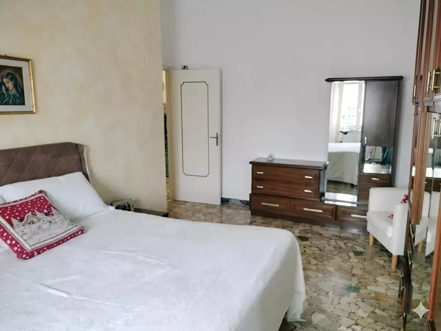 Immagine 12 di Appartamento in vendita  a Massa