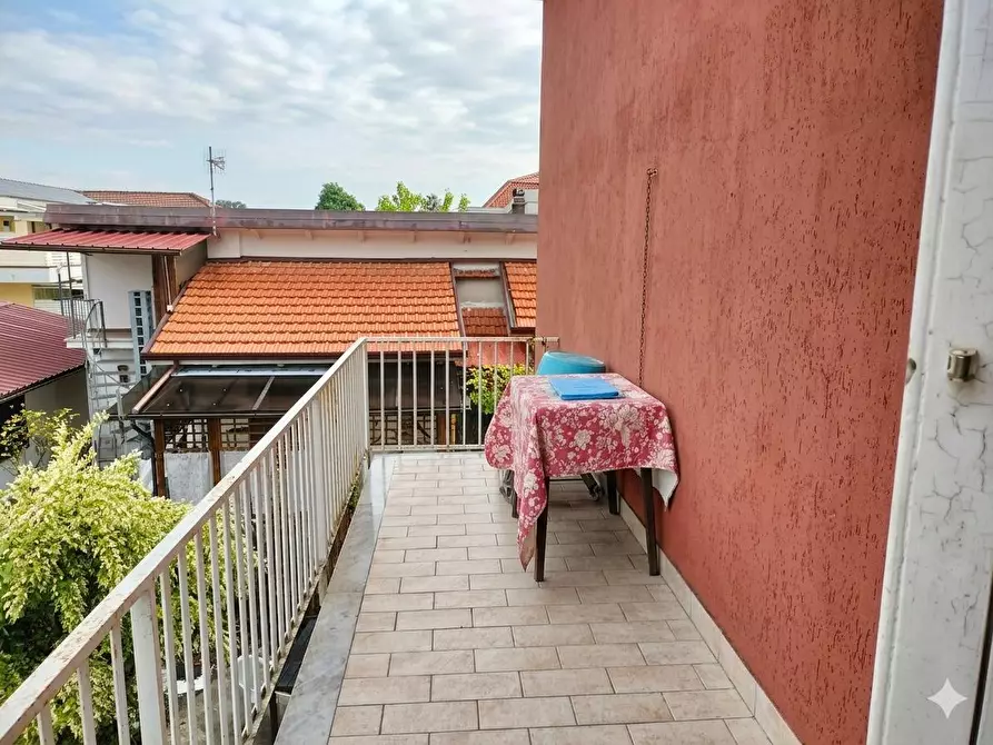Immagine 8 di Appartamento in vendita  a Massa