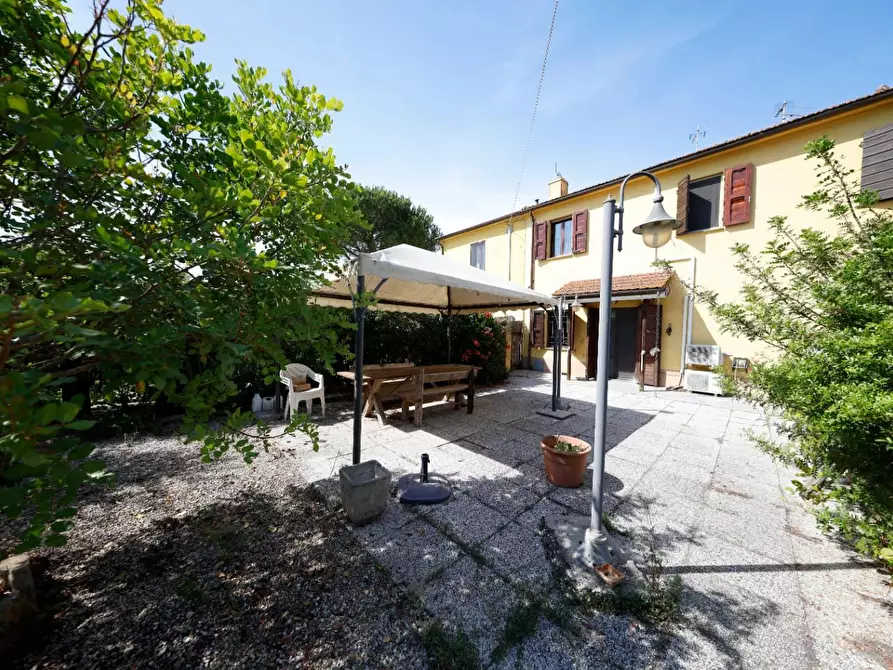 Immagine 1 di Terratetto in vendita  a Fauglia