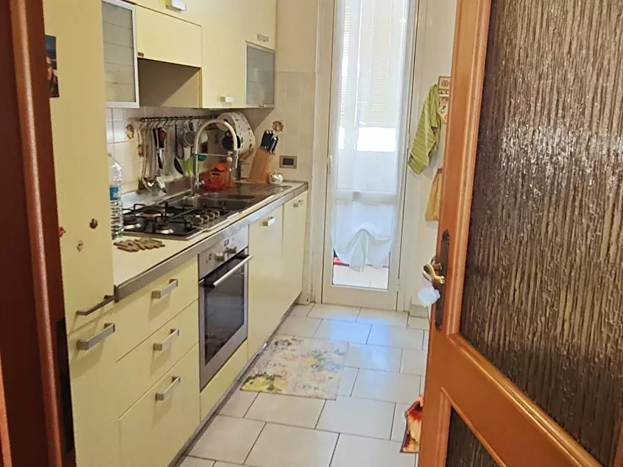 Immagine 7 di Appartamento in vendita  a Carrara