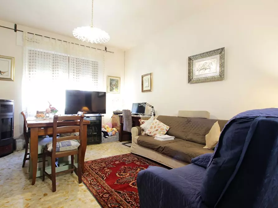 Immagine 1 di Appartamento in vendita  a Monticiano