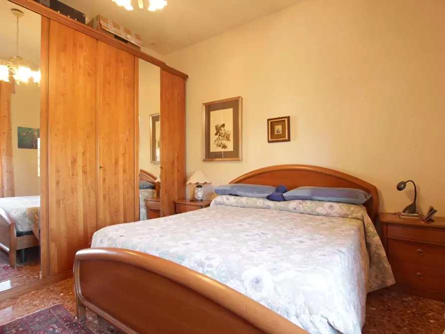 Immagine 14 di Appartamento in vendita  a Monticiano