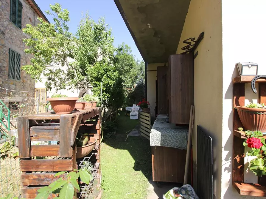 Immagine 28 di Appartamento in vendita  a Monticiano