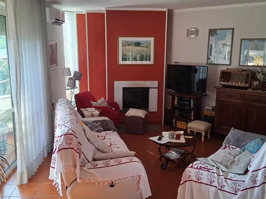 Immagine 4 di Casa bifamiliare in vendita  a Santa Marina