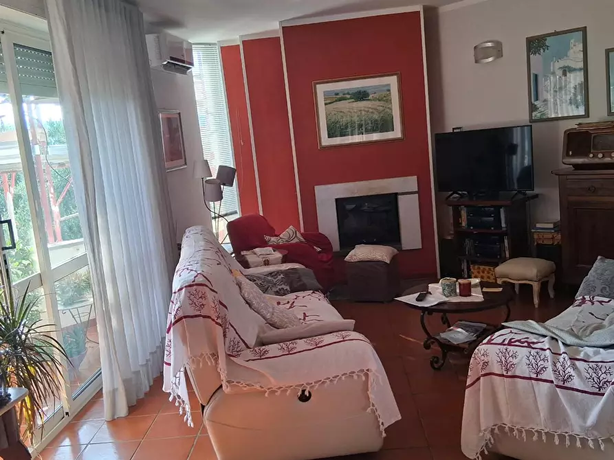 Immagine 2 di Casa bifamiliare in vendita  a Santa Marina