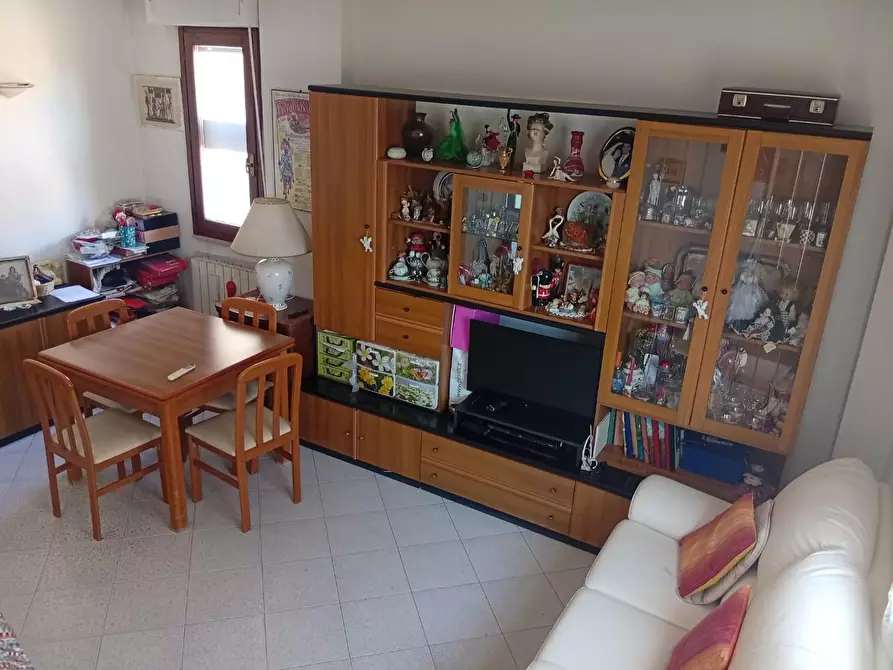 Immagine 5 di Appartamento in vendita  a Pisa