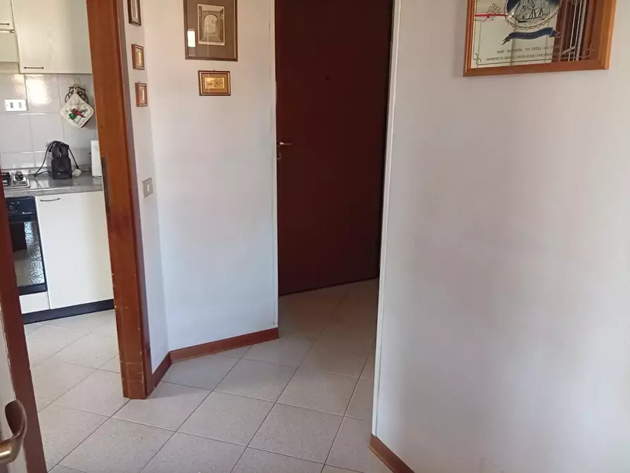 Immagine 9 di Appartamento in vendita  a Pisa