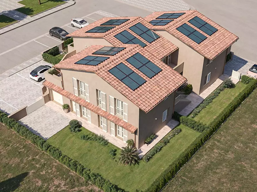 Immagine 4 di Appartamento in vendita  a Pontedera