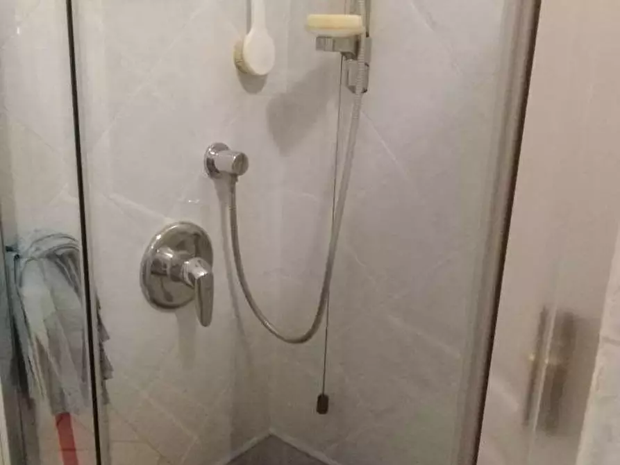 Immagine 14 di Appartamento in vendita  a Massa
