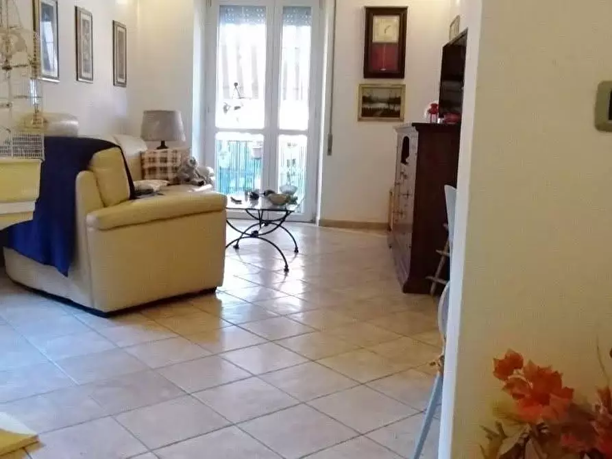 Immagine 6 di Appartamento in vendita  a Massa