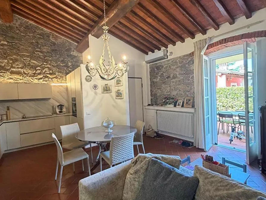Immagine 8 di Appartamento in vendita  a Fosdinovo