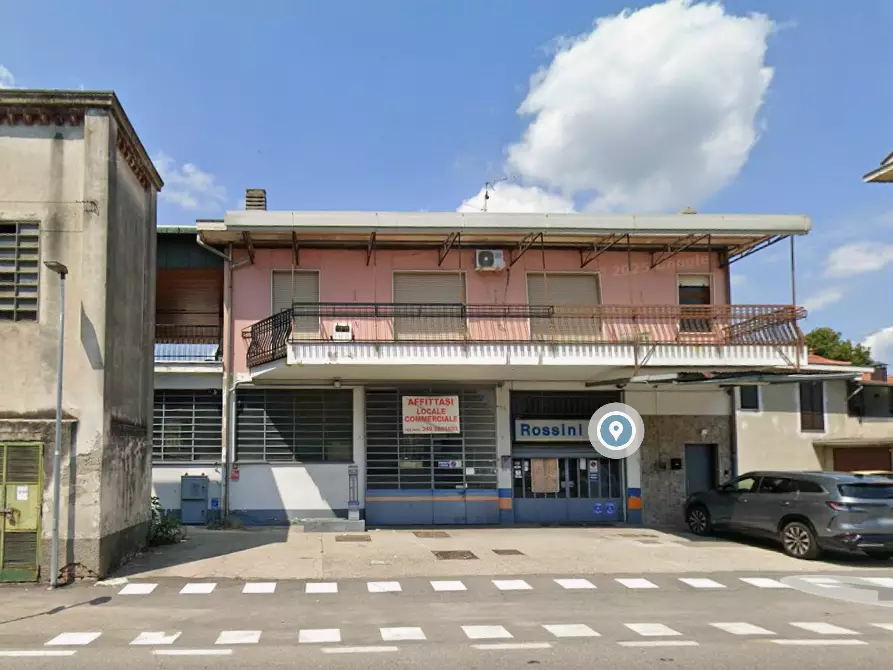Immagine 1 di Appartamento in vendita  a Ferno