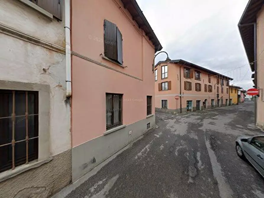 Immagine 1 di Magazzino in vendita  a Dalmine