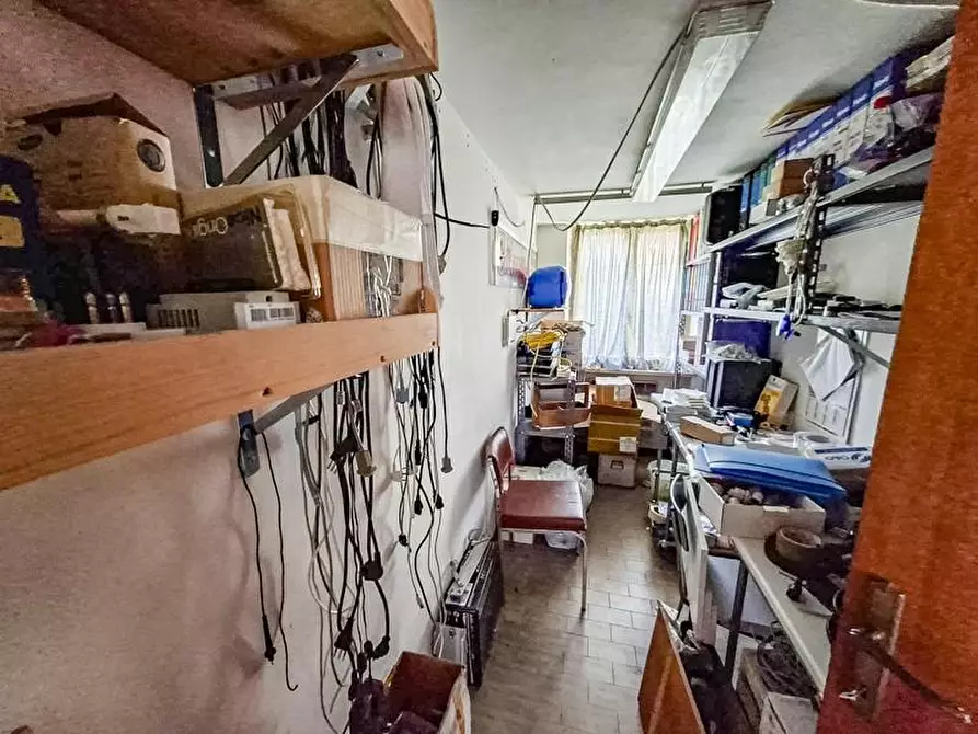 Immagine 5 di Ufficio in vendita  a Pisa