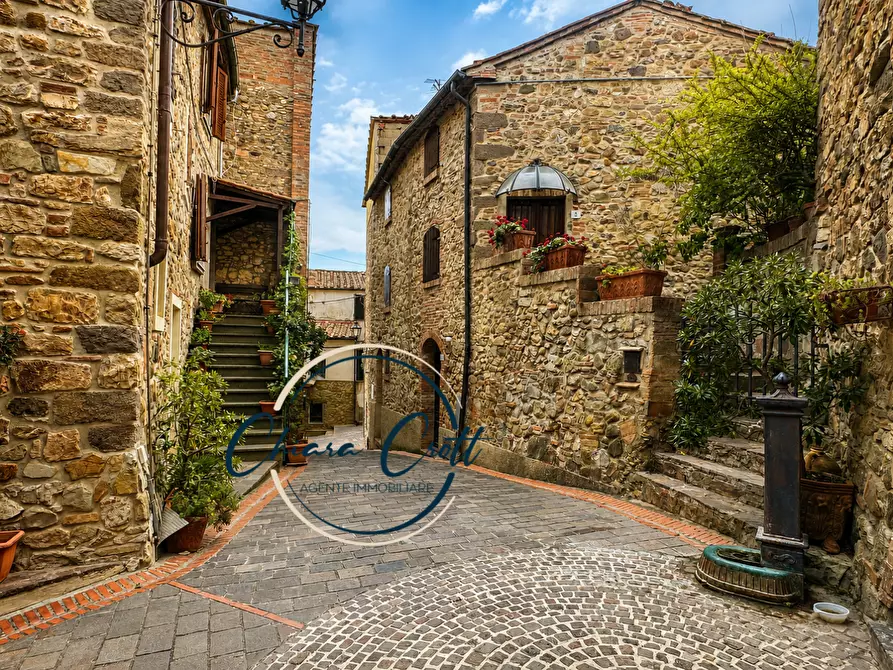 Immagine 16 di Casa quadrifamiliare in vendita  a Lajatico