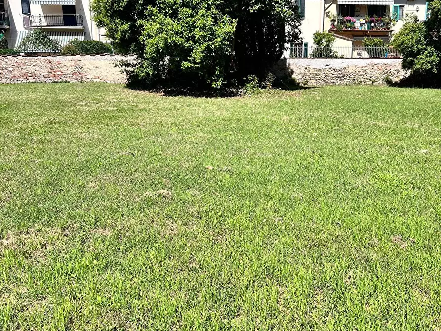 Immagine 6 di Terreno agricolo in vendita  a Firenze