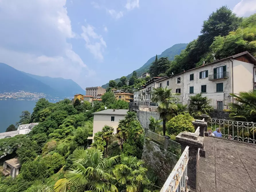 Immagine 9 di Villa in vendita  a Blevio