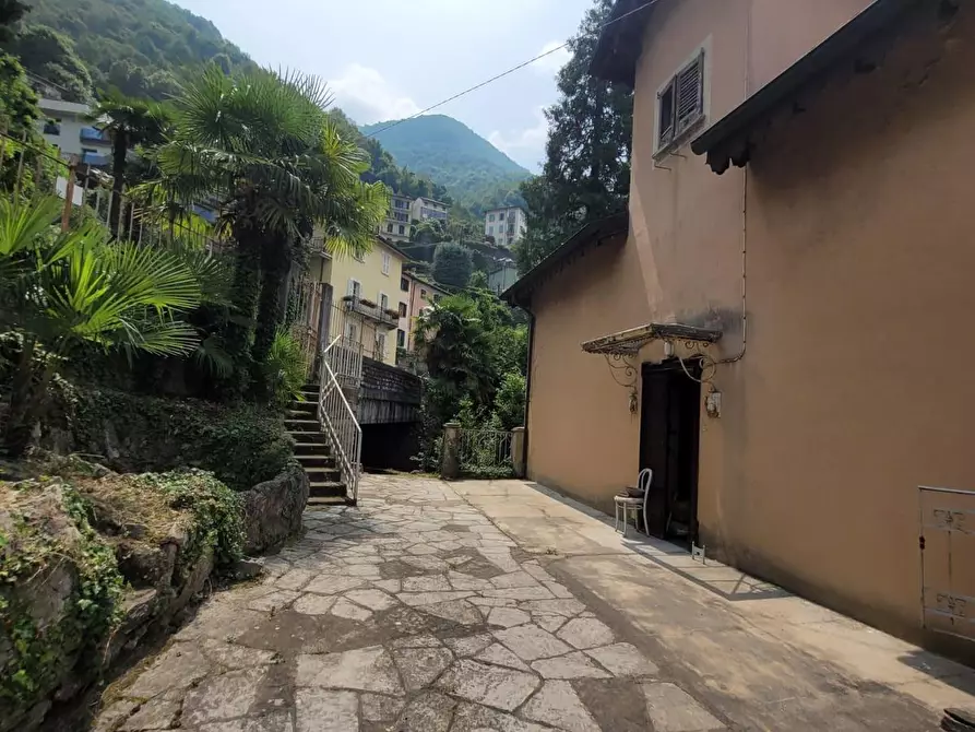Immagine 67 di Villa in vendita  a Blevio