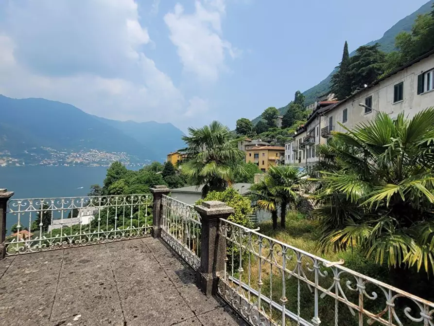 Immagine 14 di Villa in vendita  a Blevio