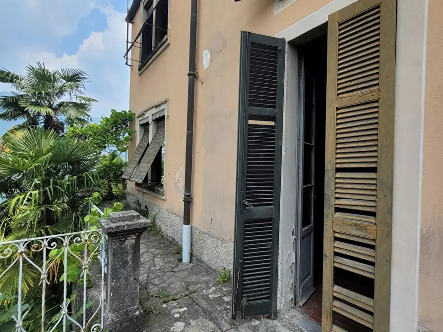 Immagine 42 di Villa in vendita  a Blevio