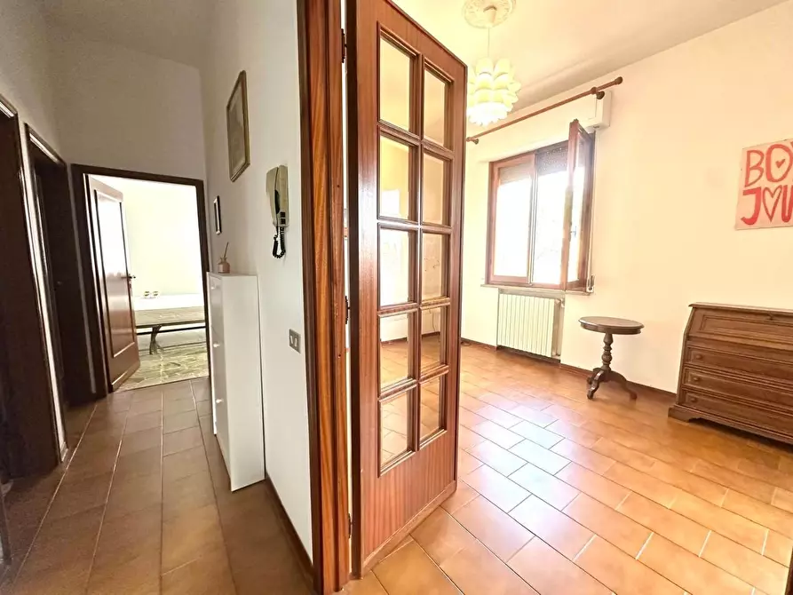 Immagine 11 di Appartamento in vendita  a Empoli