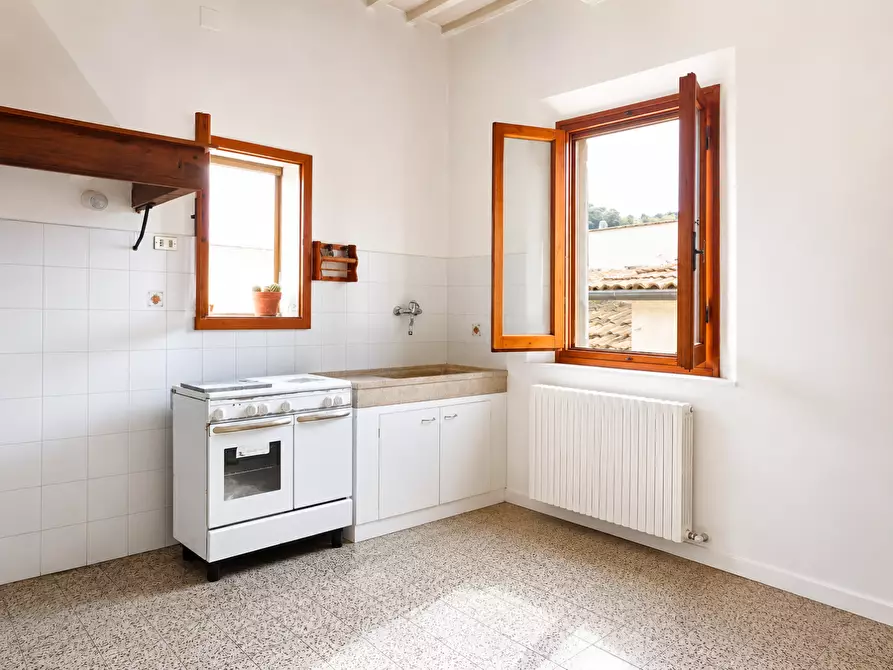 Immagine 14 di Appartamento in vendita  a Capraia E Limite