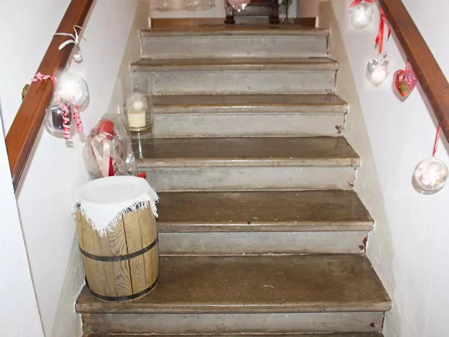 Immagine 18 di Porzione di casa in vendita  a Santa Maria A Monte