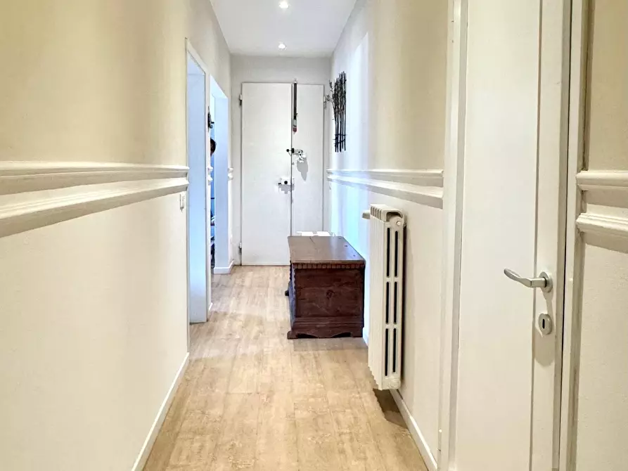 Immagine 49 di Appartamento in vendita  a Empoli