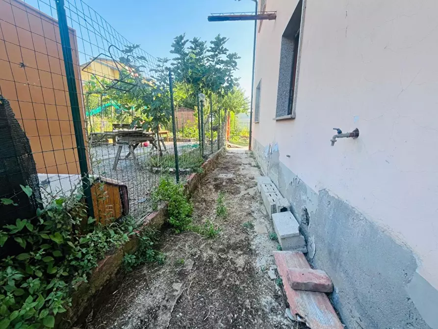 Immagine 5 di Casa indipendente in vendita  a Monsummano Terme