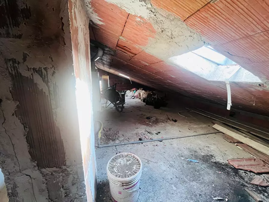 Immagine 16 di Casa indipendente in vendita  a Monsummano Terme