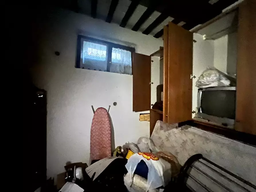 Immagine 14 di Appartamento in vendita  a Barga