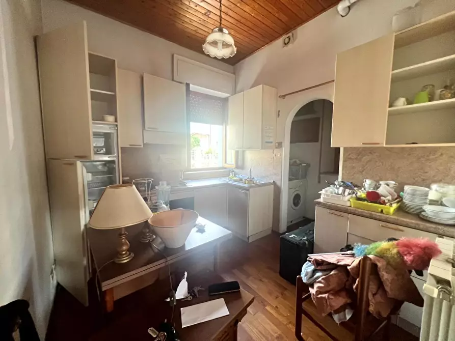 Immagine 8 di Appartamento in vendita  a Barga