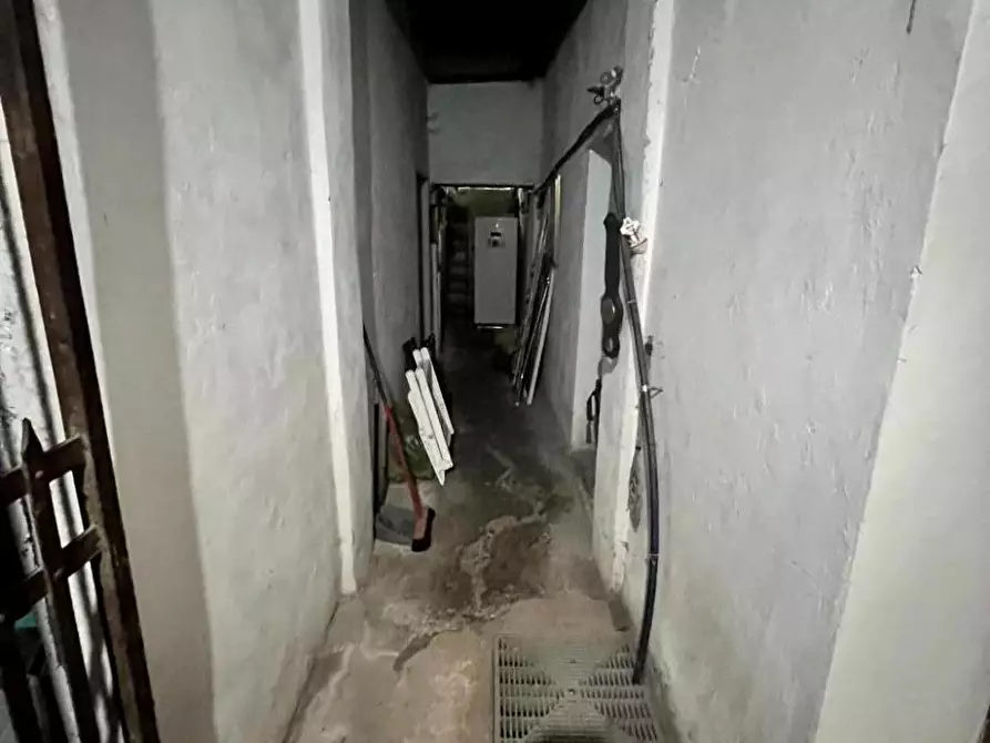 Immagine 17 di Appartamento in vendita  a Barga