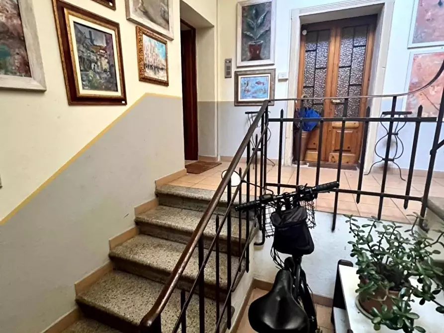Immagine 2 di Appartamento in vendita  a Barga