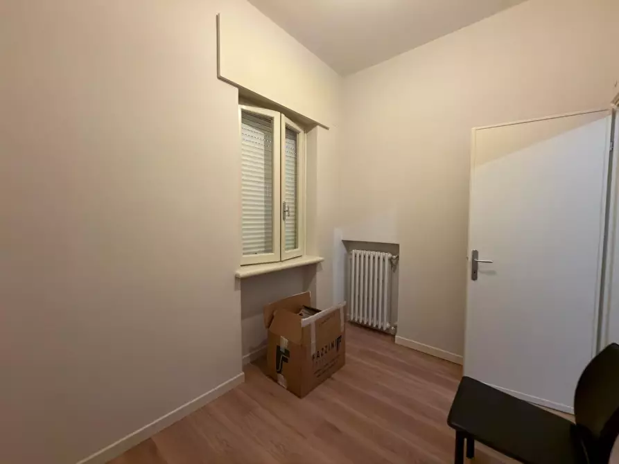Immagine 16 di Appartamento in affitto  a Camaiore