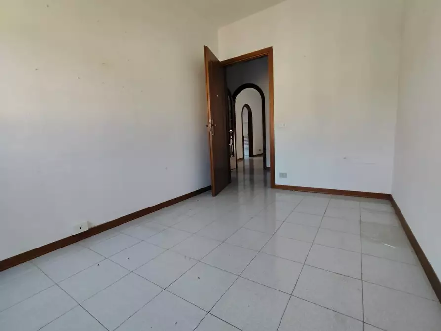 Immagine 14 di Appartamento in vendita  a Cascina