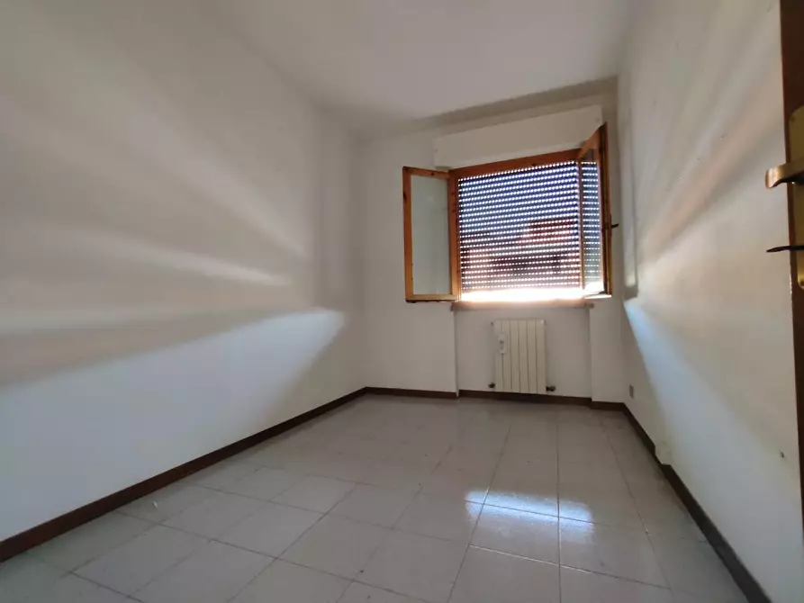 Immagine 13 di Appartamento in vendita  a Cascina