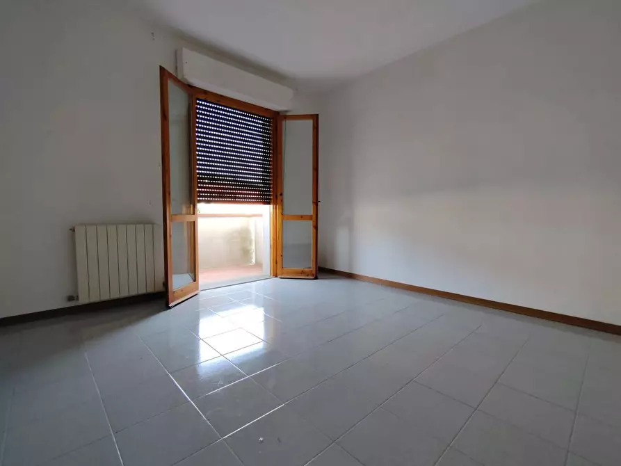 Immagine 12 di Appartamento in vendita  a Cascina