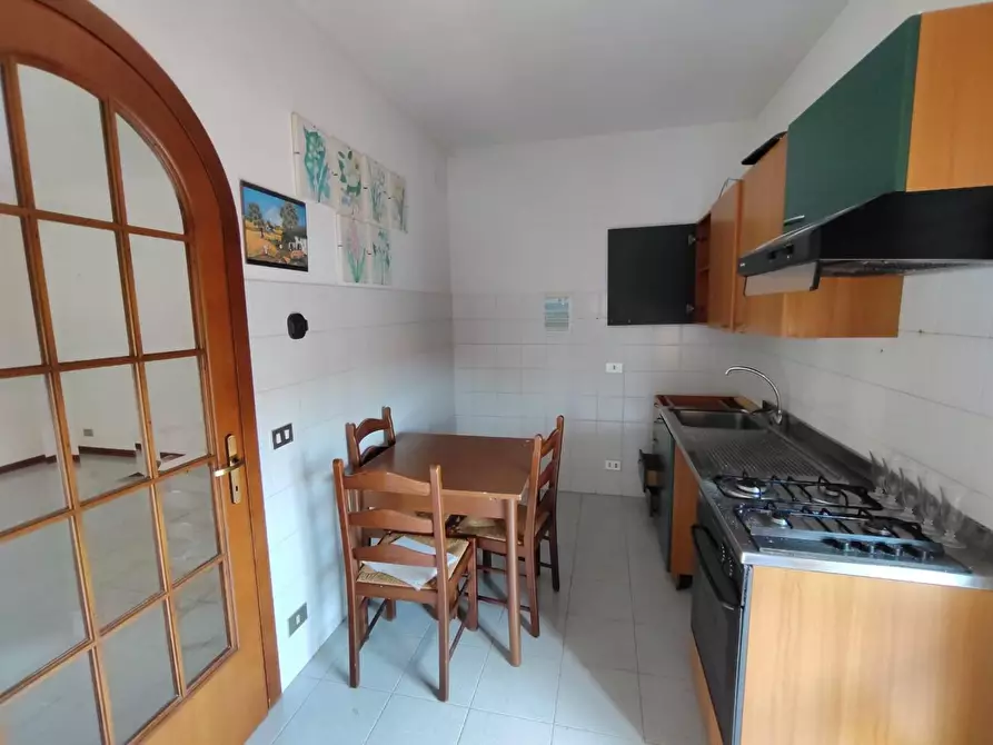 Immagine 4 di Appartamento in vendita  a Cascina