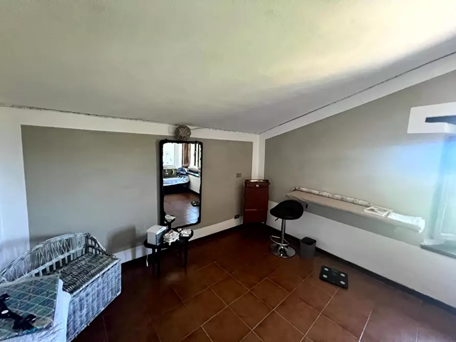 Immagine 16 di Casa colonica in vendita  a Barga