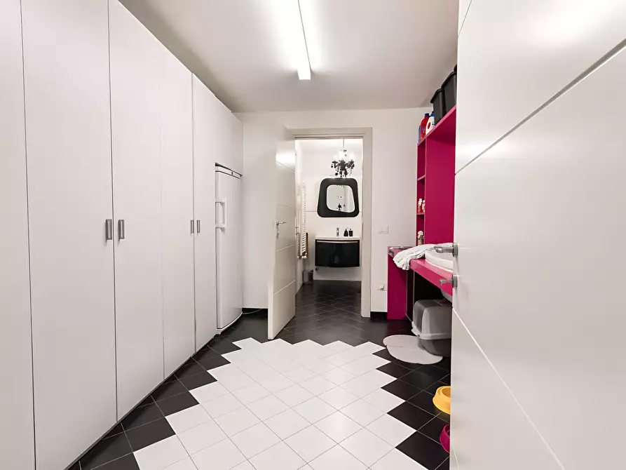 Immagine 22 di Villa in vendita  a Fucecchio